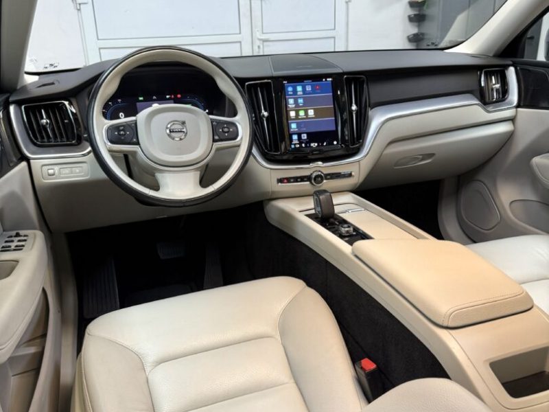 volvo-xc-60-t6-awd-hybrid-2021-10-virtual-navi-pano-camera